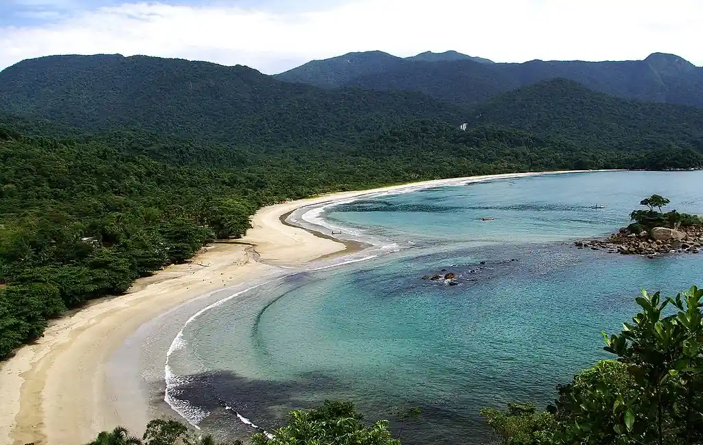 As 10 praias mais procuradas do Litoral de São Paulo 4 Praia Castelhanos em Ilhabela. Praias do Litoral de São Paulo