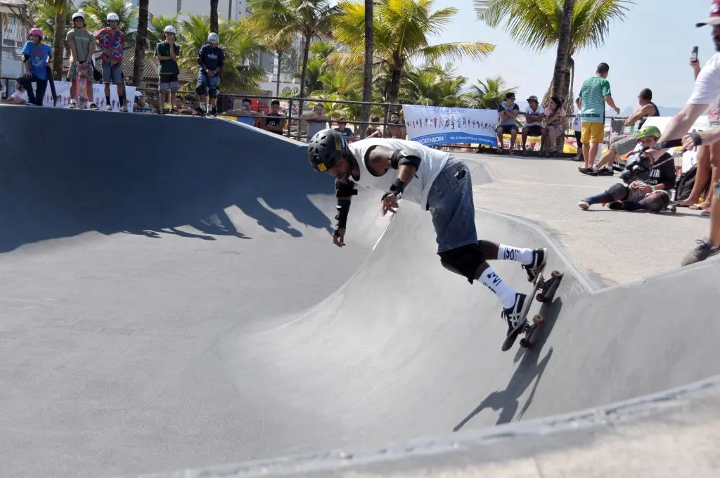 Praia Grande com crianças: o que fazer e dicas para famílias 6 Pistas de skate na Praia da Aviação e Praia Ocian