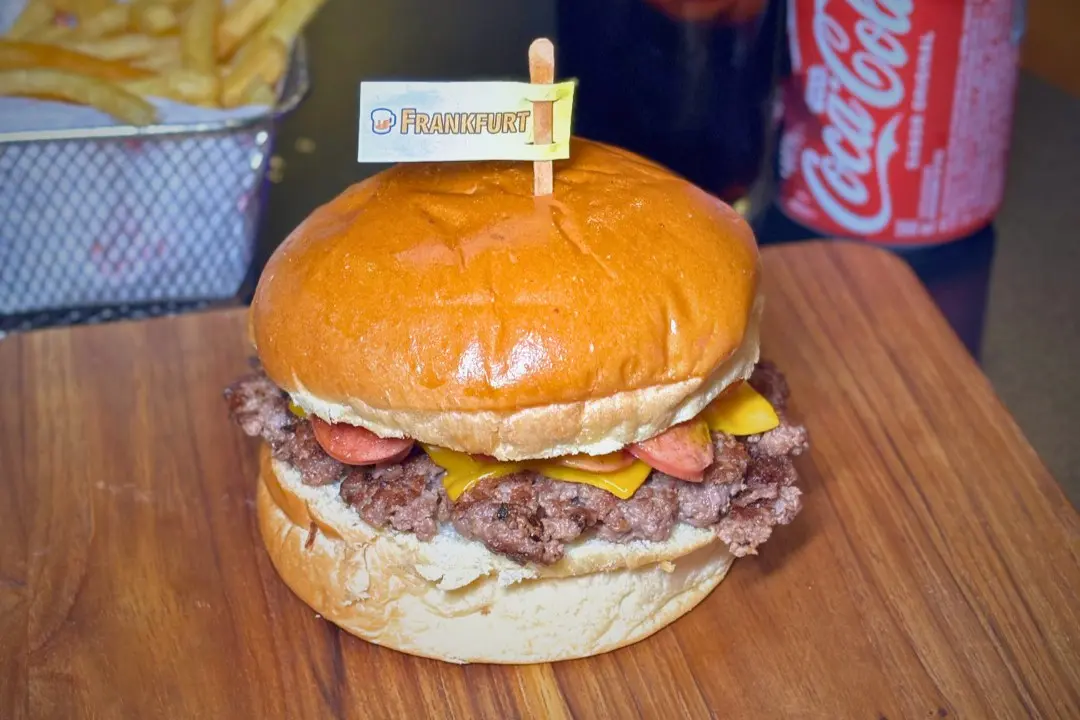 Praia Grande com crianças: o que fazer e dicas para famílias 14 Worlds Burger Praia Grande