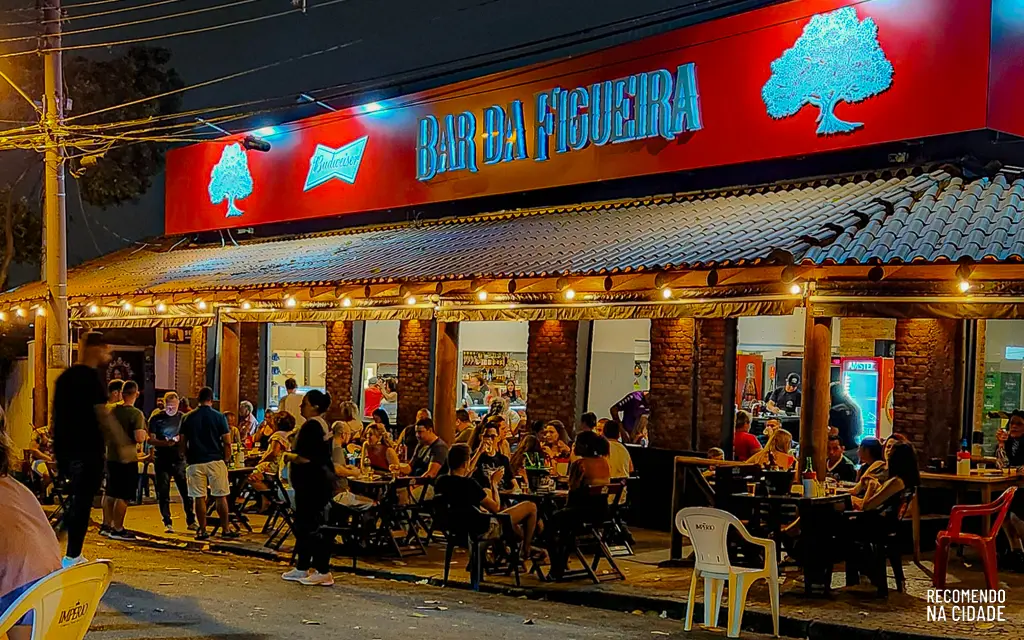 Bar da Figueira Campinas Fachada e área externa do bar