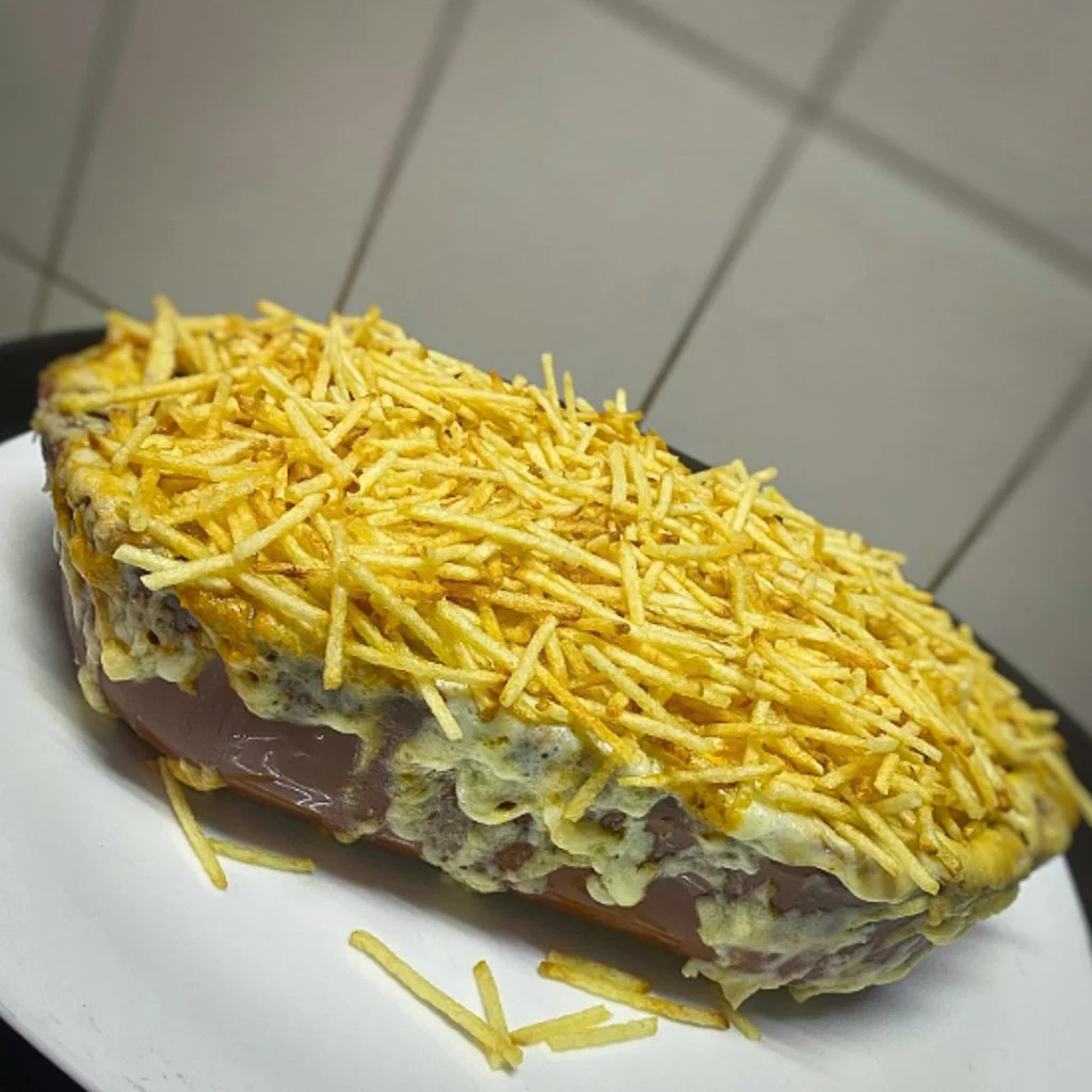 Periquito Pizzaria Campinas: a tradição de pizzas assadas no forno a lenha 7 Periquito Pizzaria Campinas Batata recheada e coberta com queijo