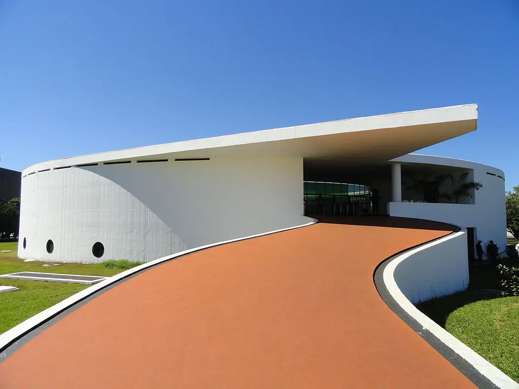 O que conhecer em Brasília: roteiro pelo Eixo Monumental 4 Memorial dos Povos Indígenas em Brasília