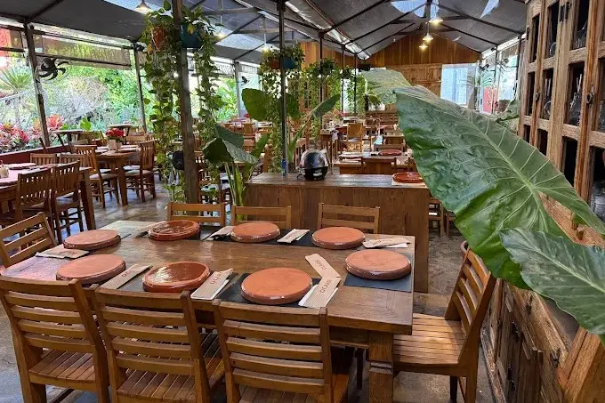 Carní Espaço Gastronômico em Sousas. Restaurantes em Sousas