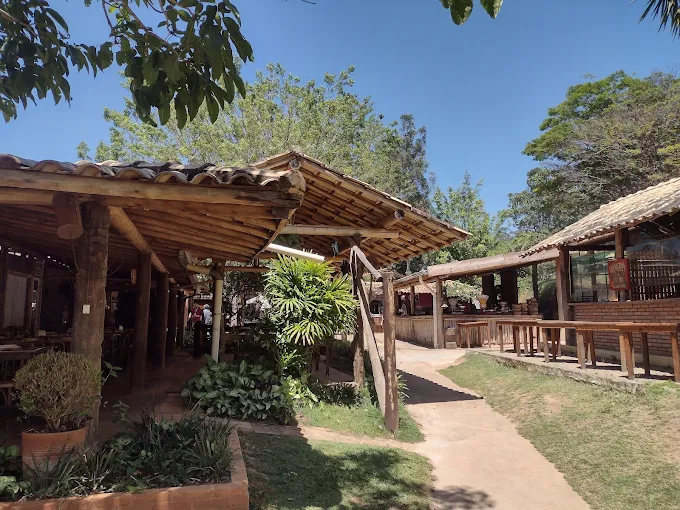 Fazenda Floresta em Sousas Café colonial e comida caipiria