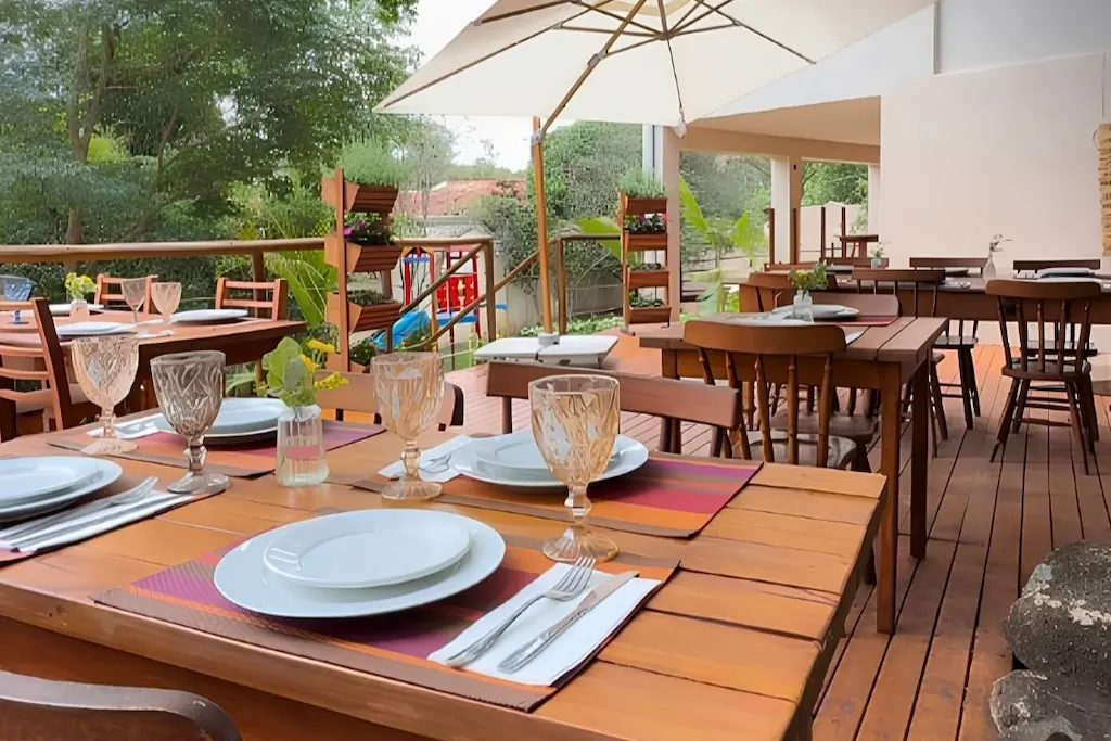 Restaurante Sinhá Joana em Sousas cozinha afetiva